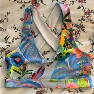 NWOT Nike Women’s Indy Hyper Femme Sports Bra